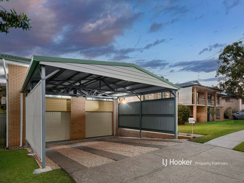 31 Morialta Street, Mansfield QLD 4122