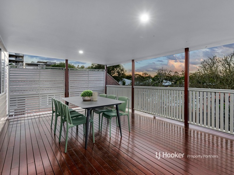 30 Harold Street, Holland Park QLD 4121