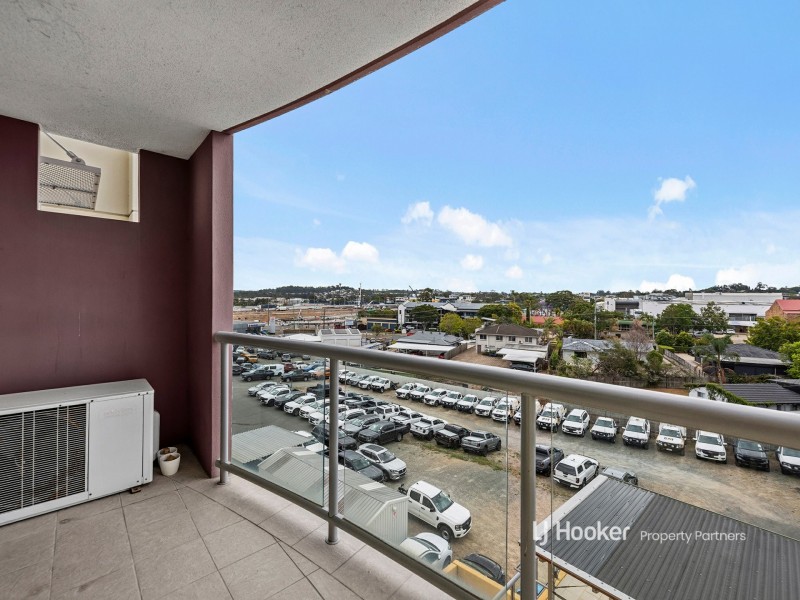 310/14-16 Carol Avenue, Springwood QLD 4127