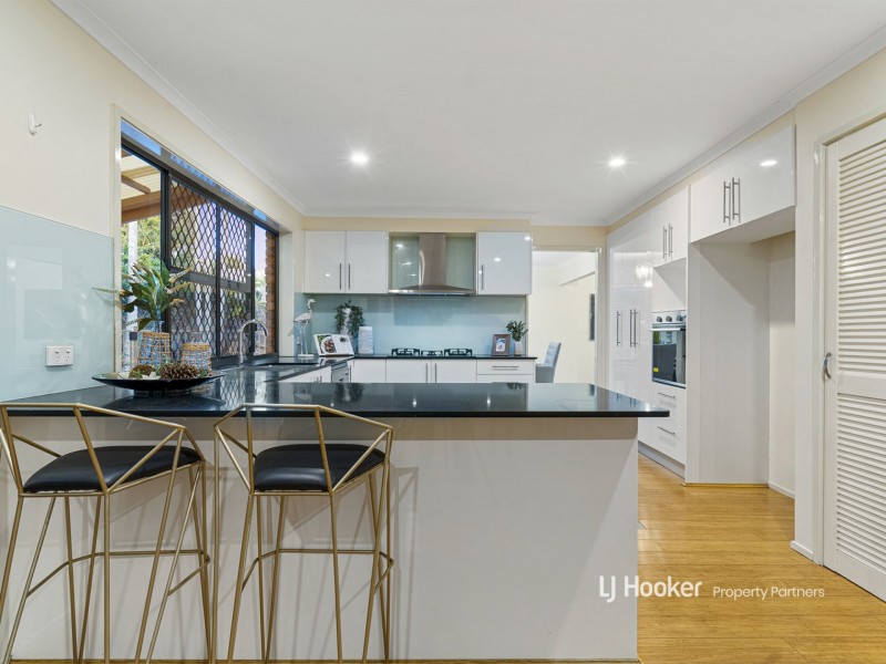 7 Liam Court, Calamvale QLD 4116