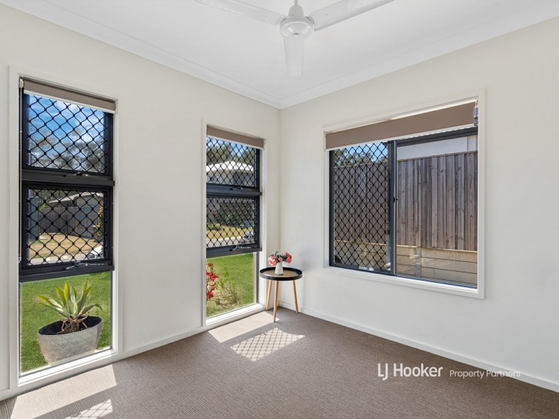 25 Yering Street, Heathwood QLD 4110