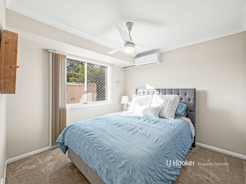 14 Ashford Place, Parkinson QLD 4115