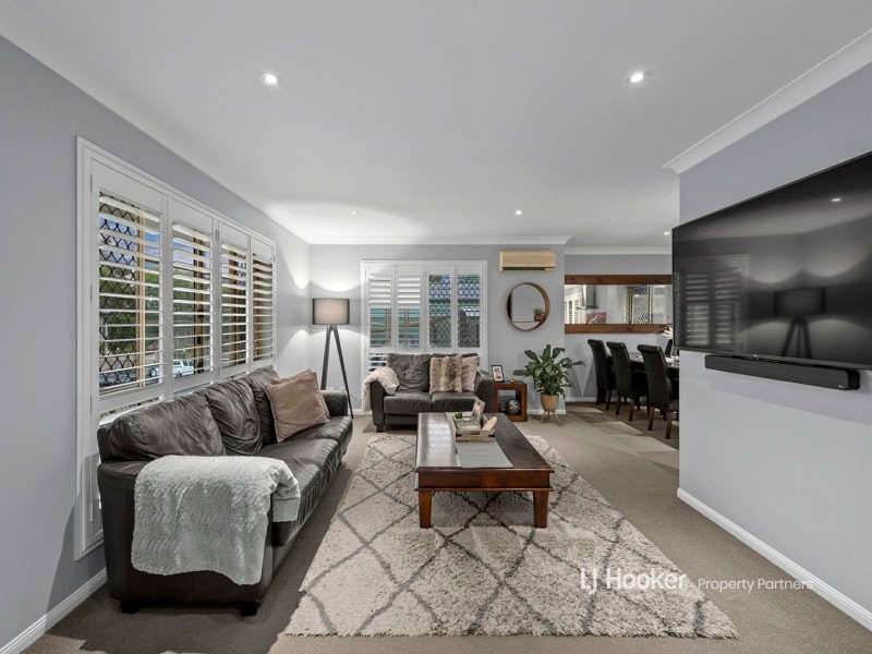 89 Hummingbird Crescent, Wishart QLD 4122