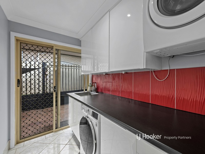 89 Hummingbird Crescent, Wishart QLD 4122