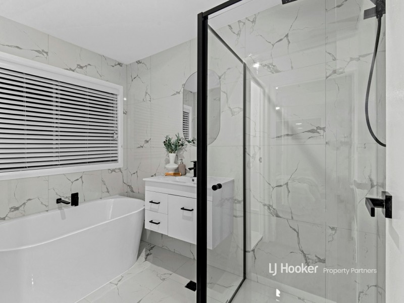 41 Morialta Street, Mansfield QLD 4122