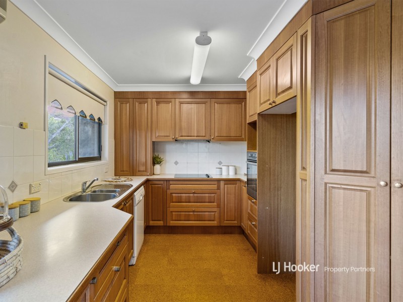 11 Elberta Street, Macgregor QLD 4109