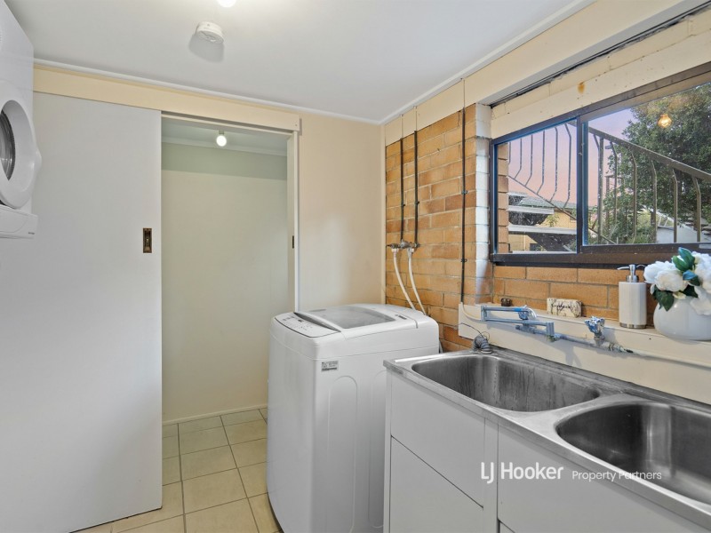 11 Elberta Street, Macgregor QLD 4109