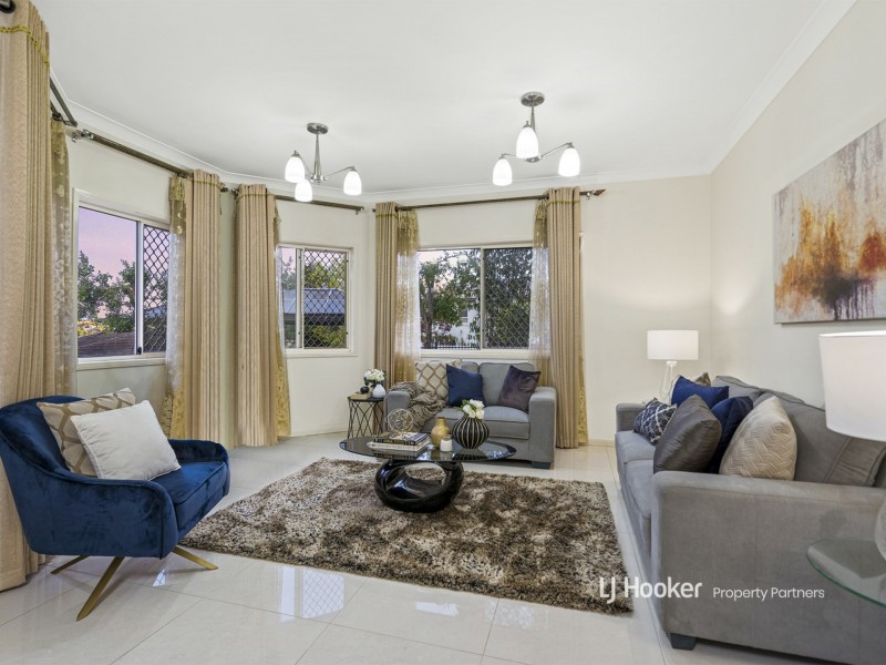 12 Avonlea Place, Eight Mile Plains QLD 4113