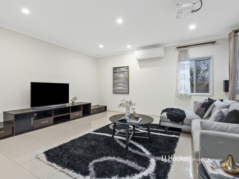 12 Avonlea Place, Eight Mile Plains QLD 4113