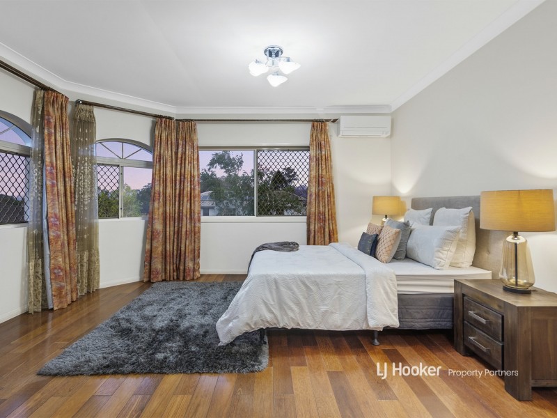 12 Avonlea Place, Eight Mile Plains QLD 4113