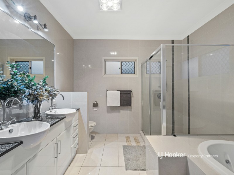 12 Avonlea Place, Eight Mile Plains QLD 4113