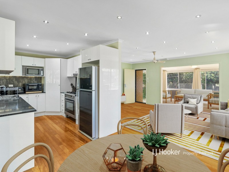 2 Leanne Street, Rochedale South QLD 4123