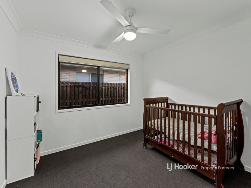 6 Mercy Circuit, Park Ridge QLD 4125