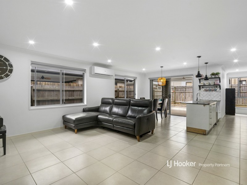 13 Pallara Avenue, Pallara QLD 4110