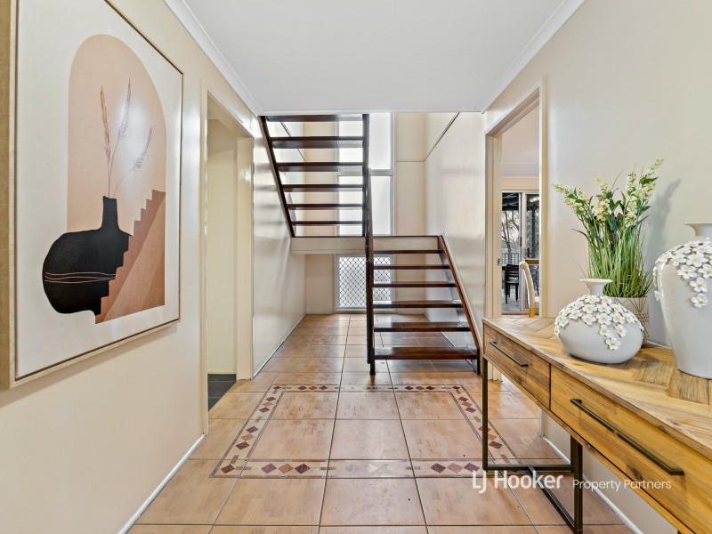 9 Heathfield Street, Eight Mile Plains QLD 4113