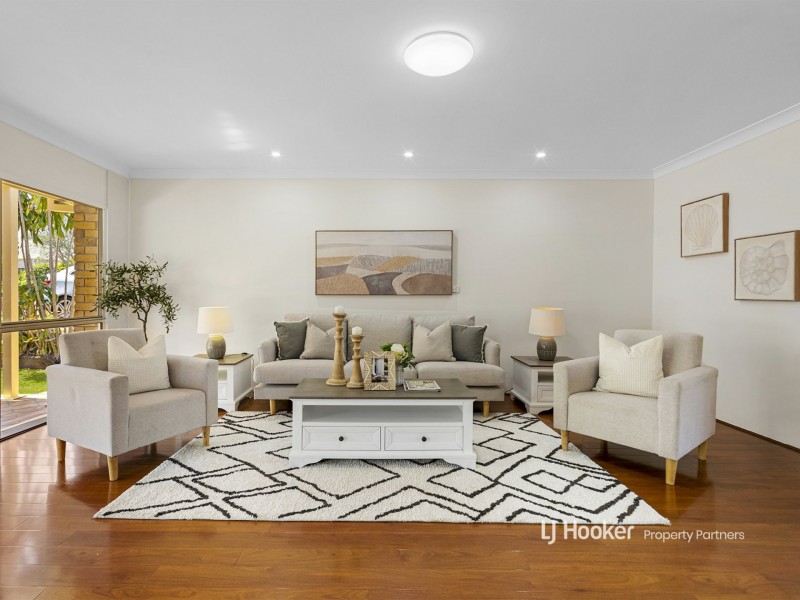 25 Solandra Crescent, Calamvale QLD 4116