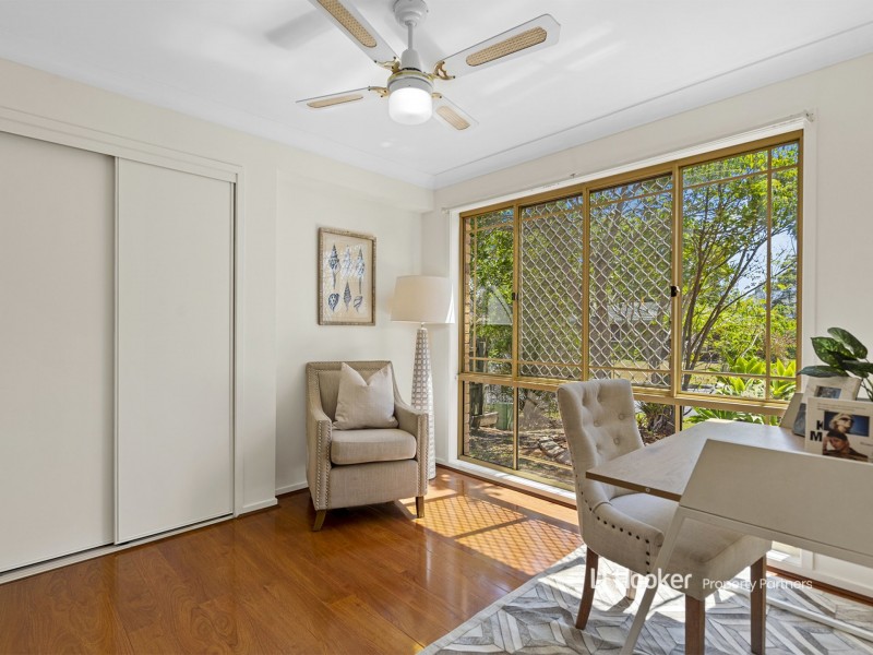 25 Solandra Crescent, Calamvale QLD 4116