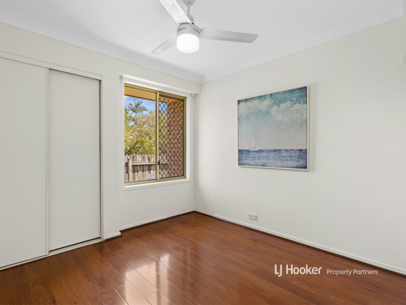 25 Solandra Crescent, Calamvale QLD 4116