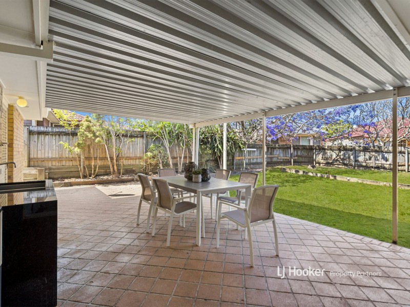 25 Solandra Crescent, Calamvale QLD 4116