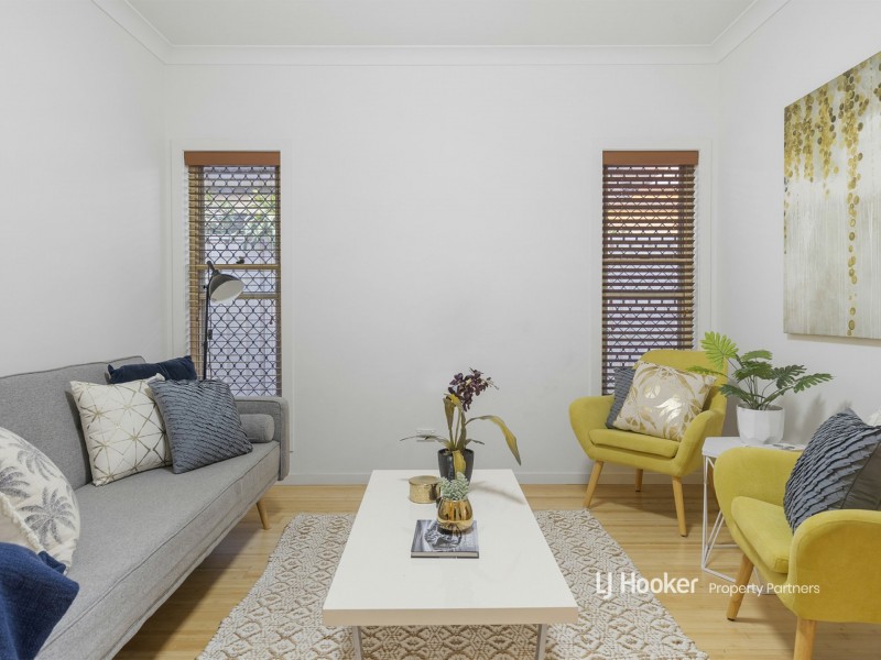 18 Pinnacle Place, Eight Mile Plains QLD 4113