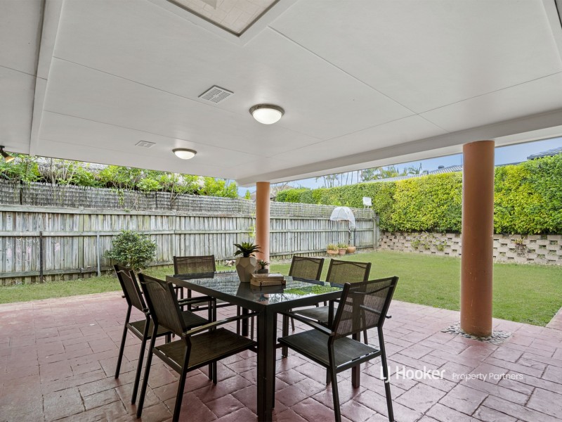 8 Forbes Place, Eight Mile Plains QLD 4113