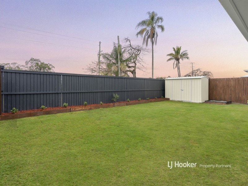 31 Hilltop Circuit, Pallara QLD 4110