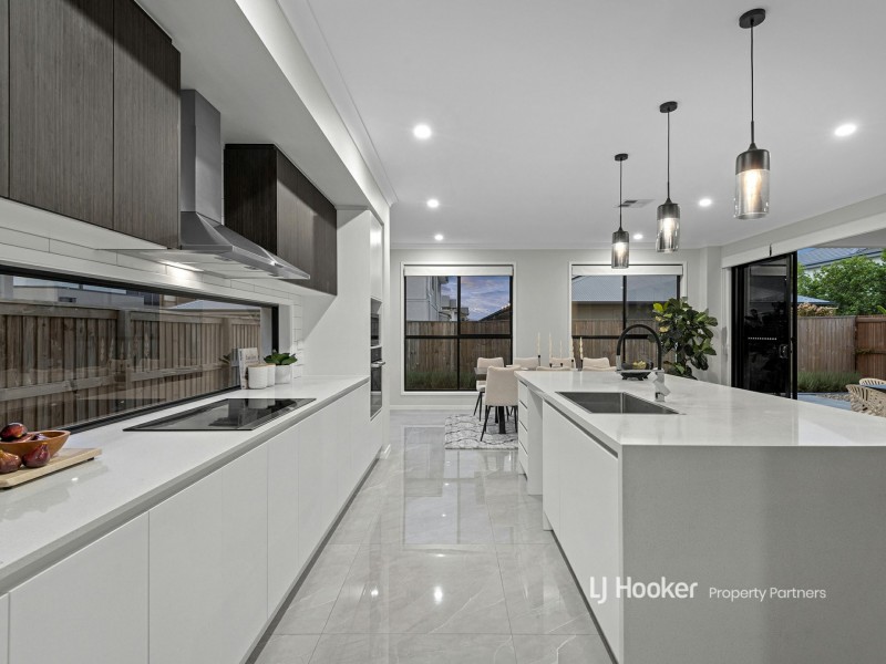 46 Parolin Parade, Rochedale QLD 4123