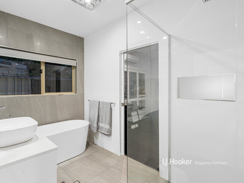 19 Superior Place, Parkinson QLD 4115