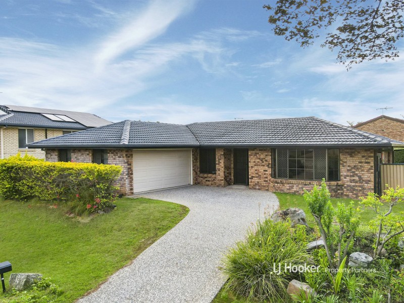 4 Nanga Place, Eight Mile Plains QLD 4113