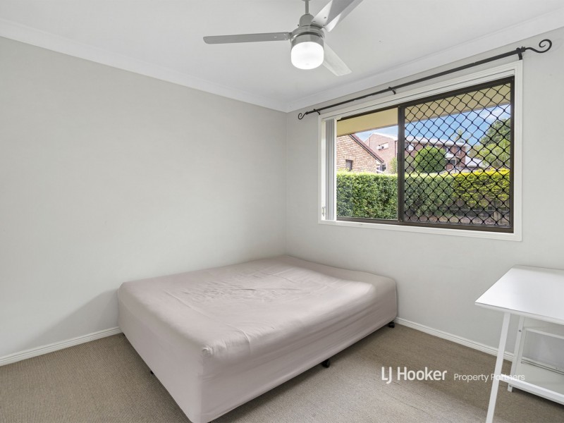 4 Nanga Place, Eight Mile Plains QLD 4113