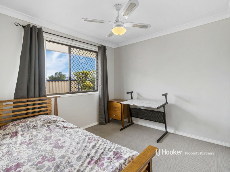 4 Nanga Place, Eight Mile Plains QLD 4113