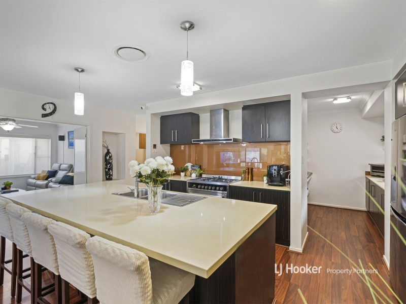 28 Langford Street, Eight Mile Plains QLD 4113