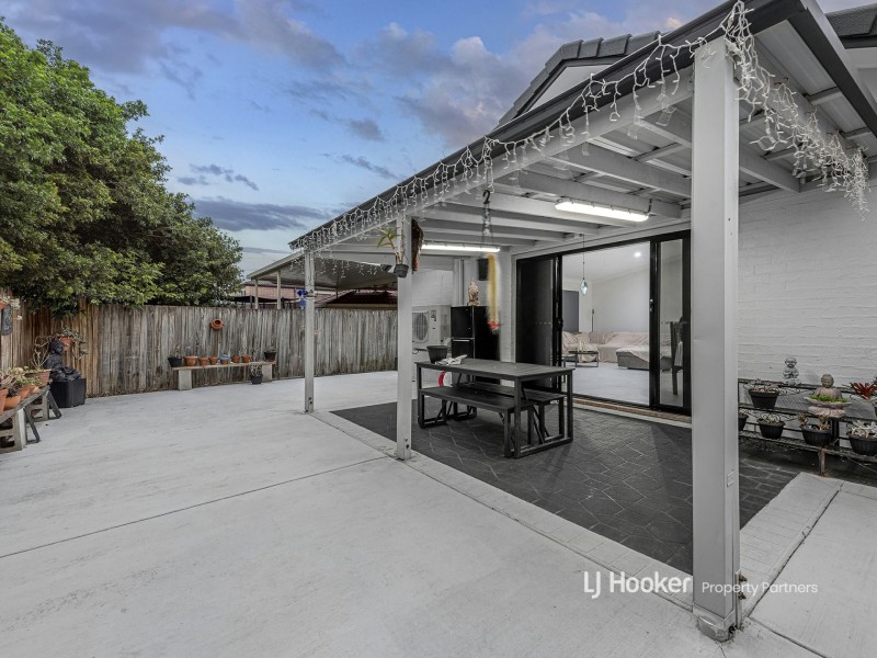 15 Danbulla Crescent, Forest Lake QLD 4078