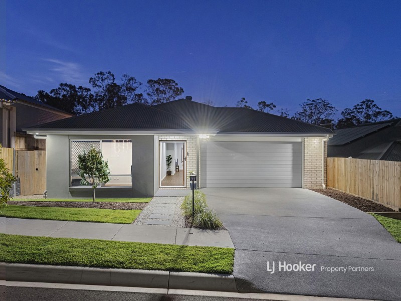 71 Davidson Circuit, Park Ridge QLD 4125