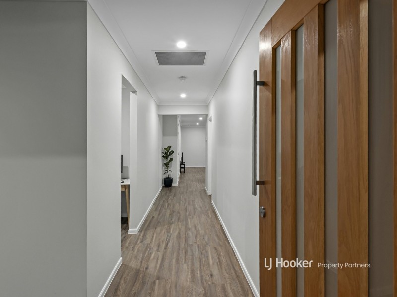 71 Davidson Circuit, Park Ridge QLD 4125