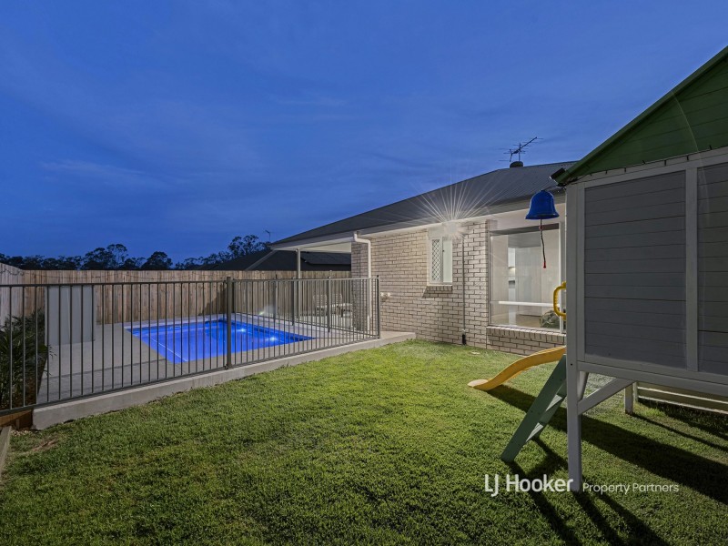 71 Davidson Circuit, Park Ridge QLD 4125