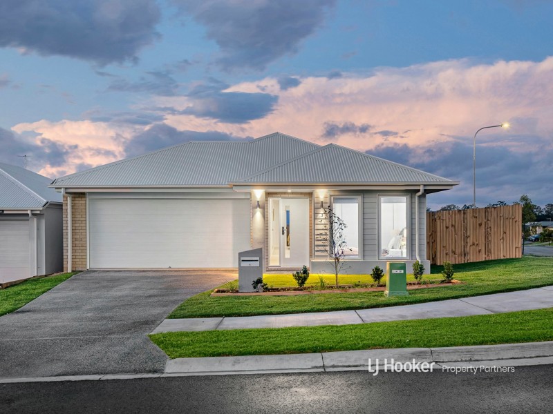 1 Black Cherry Street, Park Ridge QLD 4125
