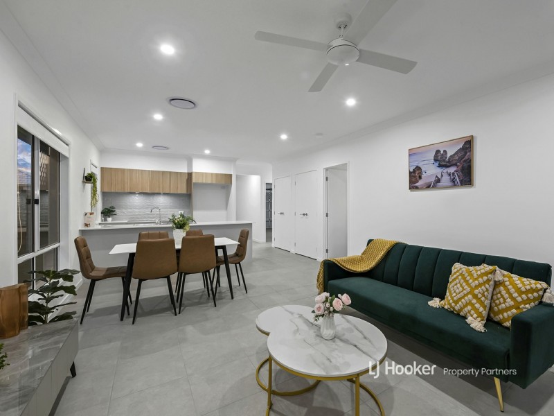 1 Black Cherry Street, Park Ridge QLD 4125