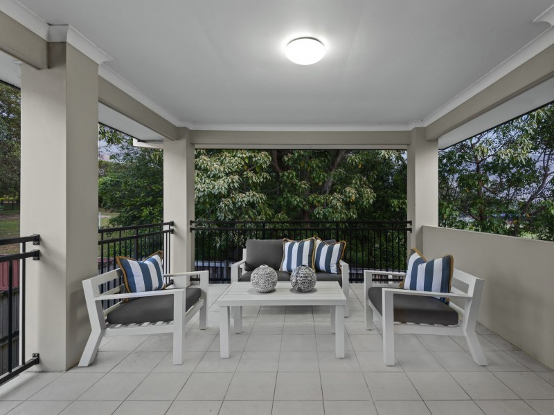 2 Trevi Close, Eight Mile Plains QLD 4113