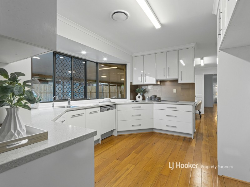 10 Allamanda Street, Runcorn QLD 4113