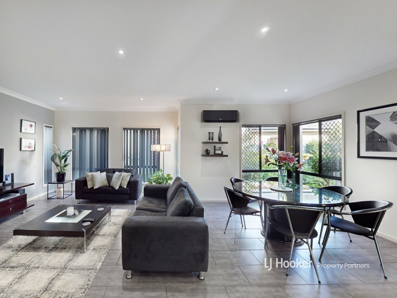 15 Aldea Place, Stretton QLD 4116