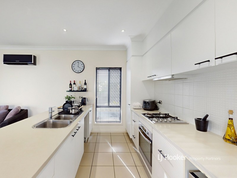 15 Aldea Place, Stretton QLD 4116