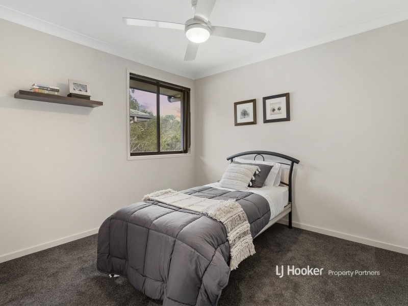 15 Aldea Place, Stretton QLD 4116