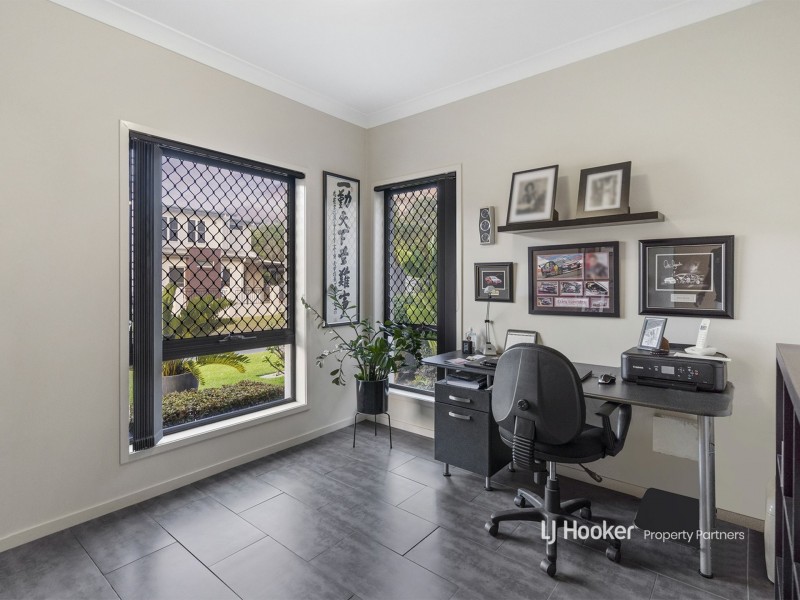 15 Aldea Place, Stretton QLD 4116