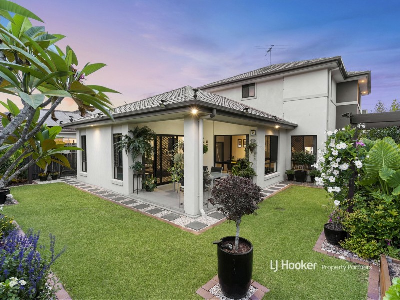 15 Aldea Place, Stretton QLD 4116