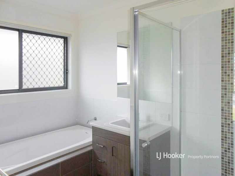 15 Montree Circuit, Kallangur QLD 4503