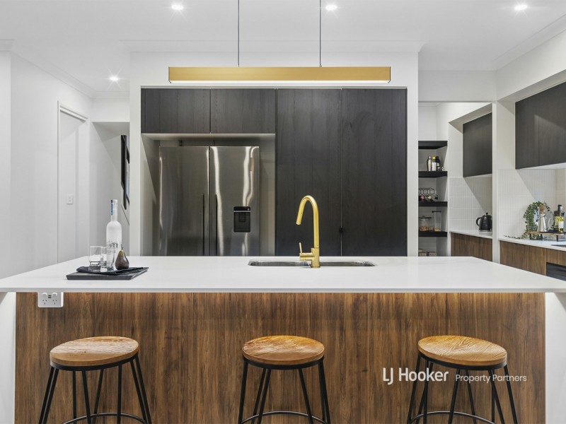 73 Longden Street, Coopers Plains QLD 4108