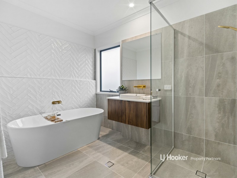 73 Longden Street, Coopers Plains QLD 4108