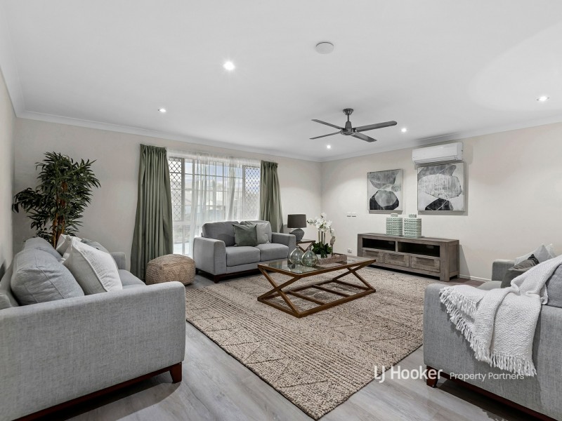 34 St Clair Crescent, Wishart QLD 4122