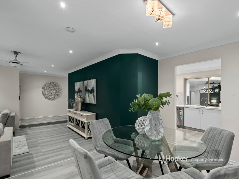 34 St Clair Crescent, Wishart QLD 4122